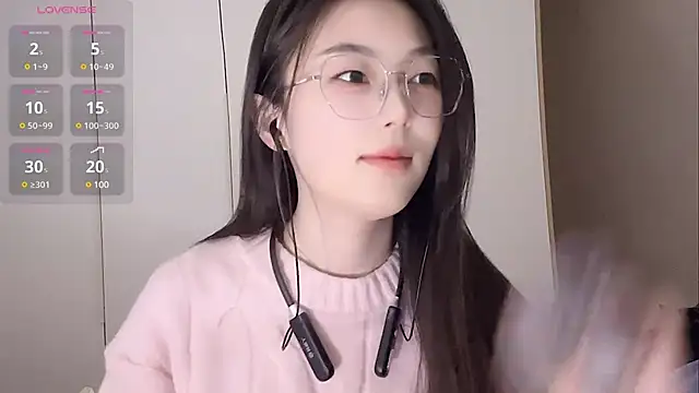 Snapshot of Sweet-Angel999 chatting on March 18, 2:26 pm Sweet-Angel999 online show from March 18, 2:26 pm