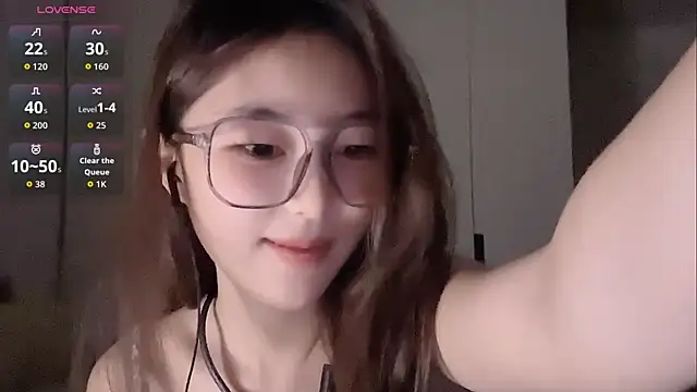 Snapshot of Sweet-Angel999 chatting on September 14, 5:23 pm Sweet-Angel999 online show from September 14, 5:23 pm