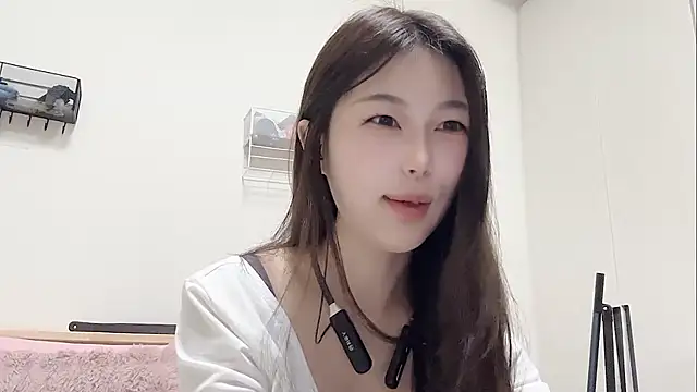 Sweet-Angel999 online show from March 19, 3:38 pm