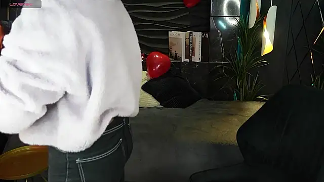 Lily Moonlight online show from February 8, 7:12 am