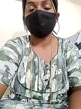 Snapshot of Renuma chatting on February 21, 6:15 pm Renuma online show from February 21, 6:15 pm