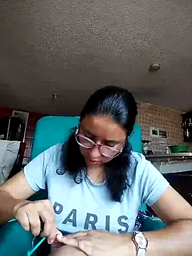 Im Alma  online show from March 26, 1:17 pm