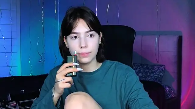 Stacy Gonzales  online show from March 24, 8:08 am