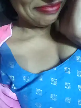 Snapshot of Wifesuman40 chatting on December 8, 1:03 pm Wifesuman40 online show from December 8, 1:03 pm