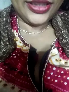 Snapshot of Wifesuman40 chatting on December 14, 12:55 am Wifesuman40 online show from December 14, 12:55 am