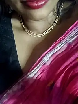 Snapshot of Wifesuman40 chatting on December 30, 3:14 am Wifesuman40 online show from December 30, 3:14 am