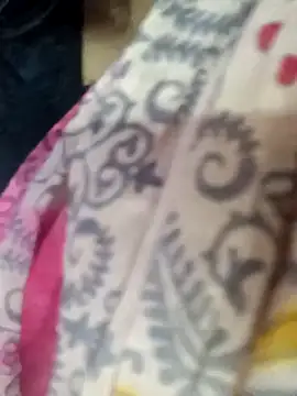 Snapshot of Wifesuman40 chatting on December 31, 9:53 am Wifesuman40 online show from December 31, 9:53 am