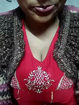 Snapshot of Wifesuman40 chatting on January 2, 5:07 pm Wifesuman40 online show from January 2, 5:07 pm