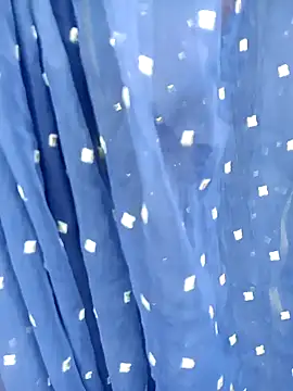 Snapshot of Wifesuman40 chatting on January 3, 5:17 am Wifesuman40 online show from January 3, 5:17 am