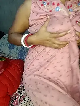 Snapshot of Wifesuman40 chatting on January 27, 11:11 am Wifesuman40 online show from January 27, 11:11 am