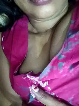 Snapshot of Wifesuman40 chatting on March 6, 12:52 pm Wifesuman40 online show from March 6, 12:52 pm