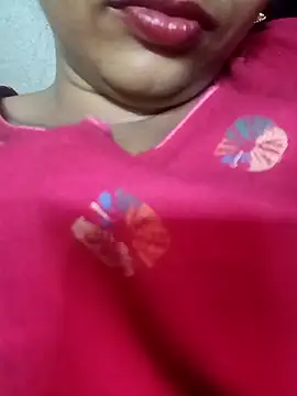 Snapshot of Wifesuman40 chatting on March 8, 5:54 pm Wifesuman40 online show from March 8, 5:54 pm