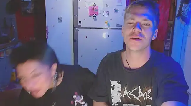 Snapshot of VenomKushx chatting on March 2, 12:53 am VenomKushx online show from March 2, 12:53 am