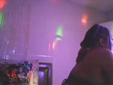 Snapshot of YourFaceMyThrone27 chatting on January 26, 1:31 am YourFaceMyThrone27 online show from January 26, 1:31 am