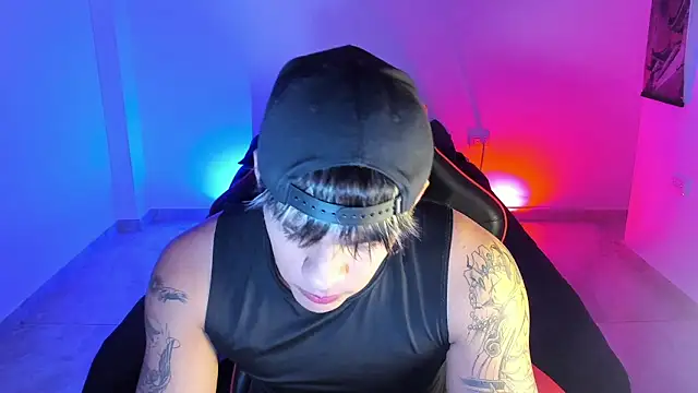 LuciferM Star online show from December 3, 2:30 am