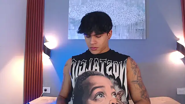 LuciferM Star online show from April 8, 5:07 am