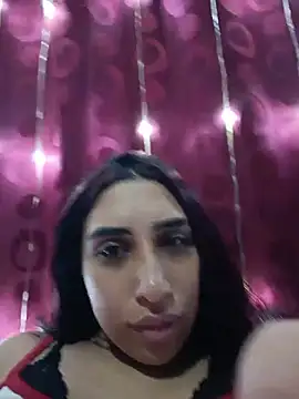 ifeelverywet andhot online show from May 13, 2:58 pm