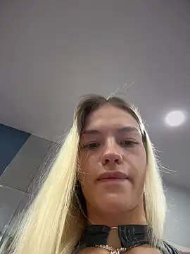 -Sexy Barbie- online show from February 28, 2:12 am