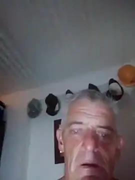 NICJOHNS online show from February 21, 11:39 pm