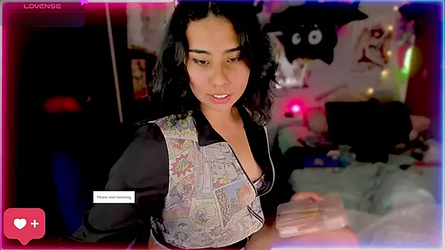 Snapshot of kiki_cavilll chatting on December 5, 2:42 am kiki cavilll online show from December 5, 2:42 am