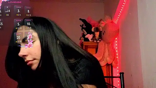 Snapshot of SexyDelaJ chatting on December 21, 5:14 am SexyDelaJ online show from December 21, 5:14 am