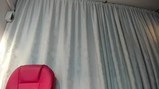 KOURTNEY-- online show from February 11, 2:16 am