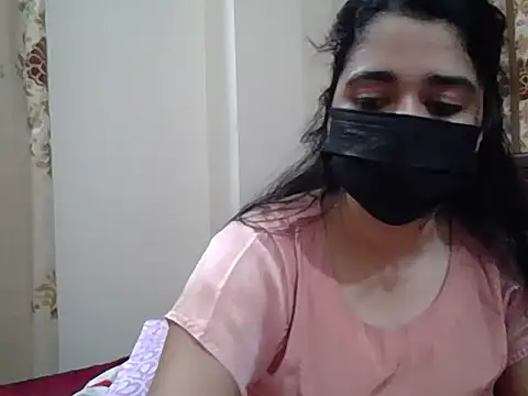 A-pusparani online show from April 3, 7:34 pm