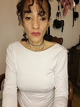 Snapshot of SamaraMartinez chatting on May 2, 3:17 pm SamaraMartinez online show from May 2, 3:17 pm