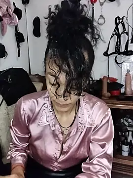 Snapshot of SamaraMartinez chatting on May 8, 1:05 pm SamaraMartinez online show from May 8, 1:05 pm