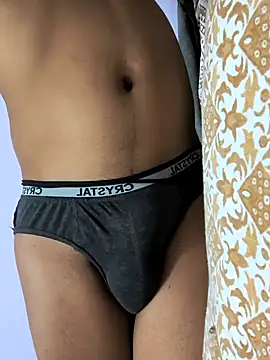 Snapshot of Mr-Ms-Indian-Sex chatting on February 8, 11:01 am Mr-Ms-Indian-Sex online show from February 8, 11:01 am