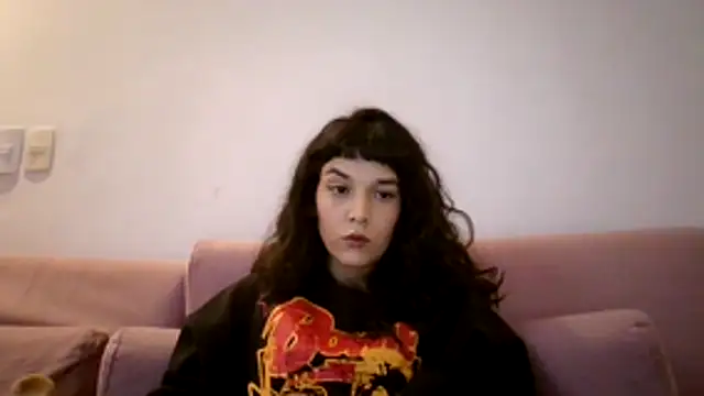 kimmykink online show from October 30, 7:25 pm