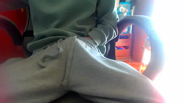 ruben1223 online show from March 26, 10:54 am