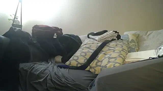 Snapshot of SexxyreddMale chatting on February 20, 6:28 am SexxyreddMale online show from February 20, 6:28 am