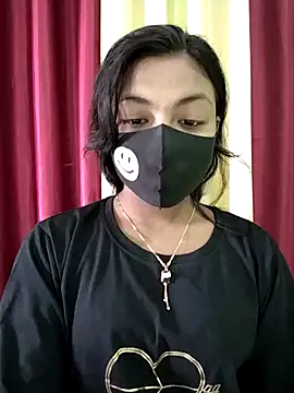 Snapshot of Myra-sen chatting on October 5, 3:49 am Myra-sen online show from October 5, 3:49 am