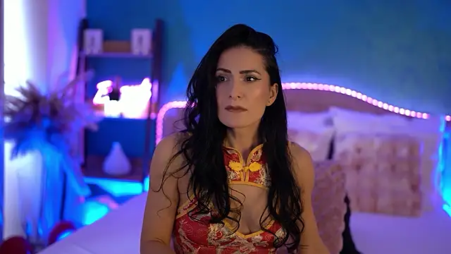 RaisaVawn online show from February 24, 6:55 am