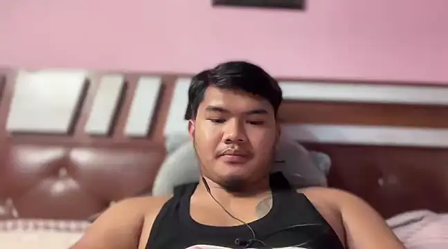 Snapshot of rasbari22 chatting on January 25, 7:07 pm rasbari22 online show from January 25, 7:07 pm