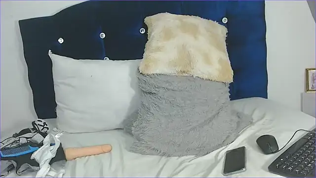 Snapshot of chicago_28 chatting on January 13, 9:31 pm chicago 28 online show from January 13, 9:31 pm