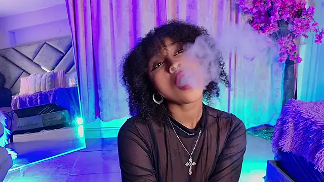 Elith noa online show from March 27, 1:33 am