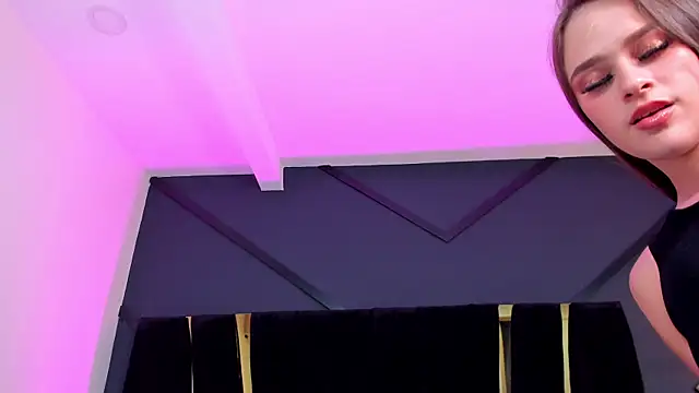 shaina vasquez online show from January 31, 9:48 am