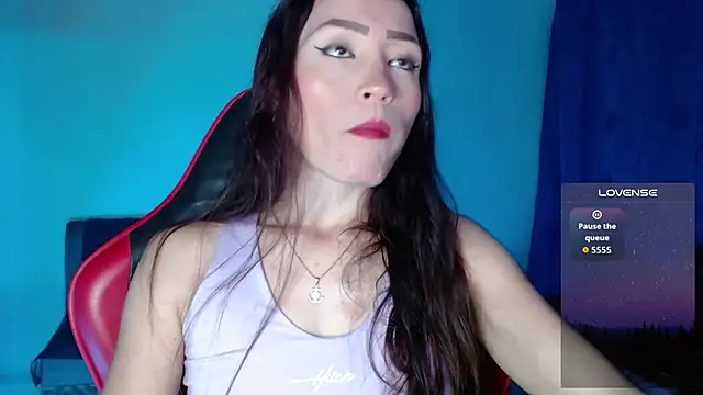 Sara-Guzman1 online show from February 10, 7:23 am