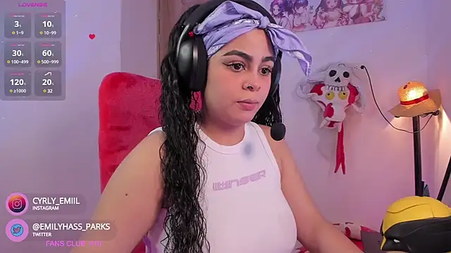 Snapshot of Angels_Emily chatting on January 3, 1:27 am Angels Emily online show from January 3, 1:27 am