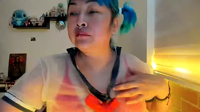 Shaddycute  online show from January 9, 4:43 pm