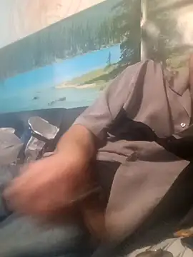 Snapshot of gettinit2wice chatting on March 22, 10:49 am gettinit2wice online show from March 22, 10:49 am