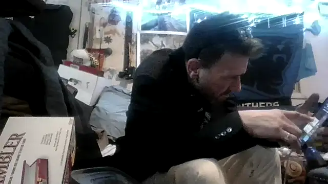 gettinit2wice online show from November 29, 8:17 am