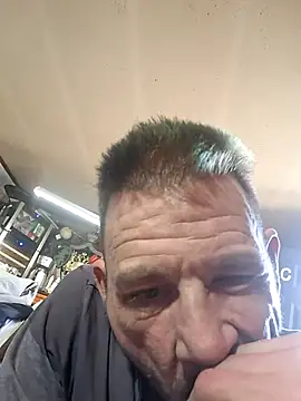 gettinit2wice online show from January 31, 9:02 pm