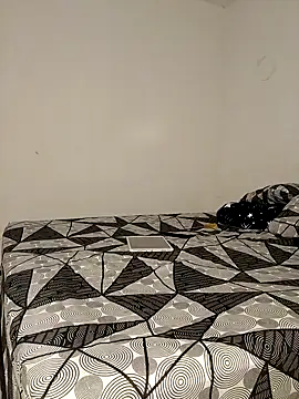 LEIRIS Y FRED 01 online show from February 9, 11:25 pm