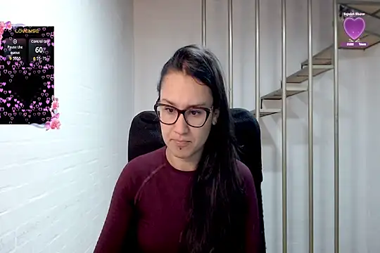 Snapshot of Jessie_Desire chatting on March 3, 2:50 am Jessie Desire online show from March 3, 2:50 am