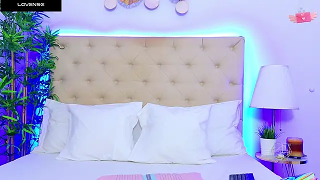 DaliyaArabian online show from February 3, 12:36 pm