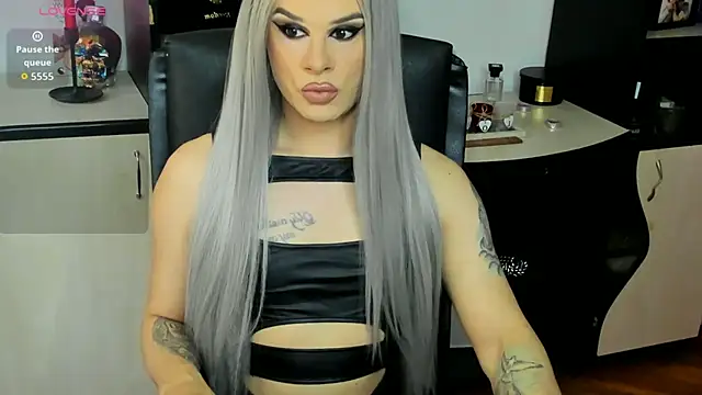 Snapshot of EvelynLexy chatting on May 17, 4:14 pm EvelynLexy online show from May 17, 4:14 pm