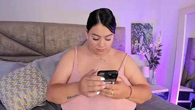 Snapshot of Salomesimos1 chatting on January 23, 11:15 pm Salomesimos1 online show from January 23, 11:15 pm